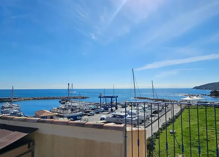 Voiles Blanches-clim-wifi-plage A Pieds * Sari-Solenzara